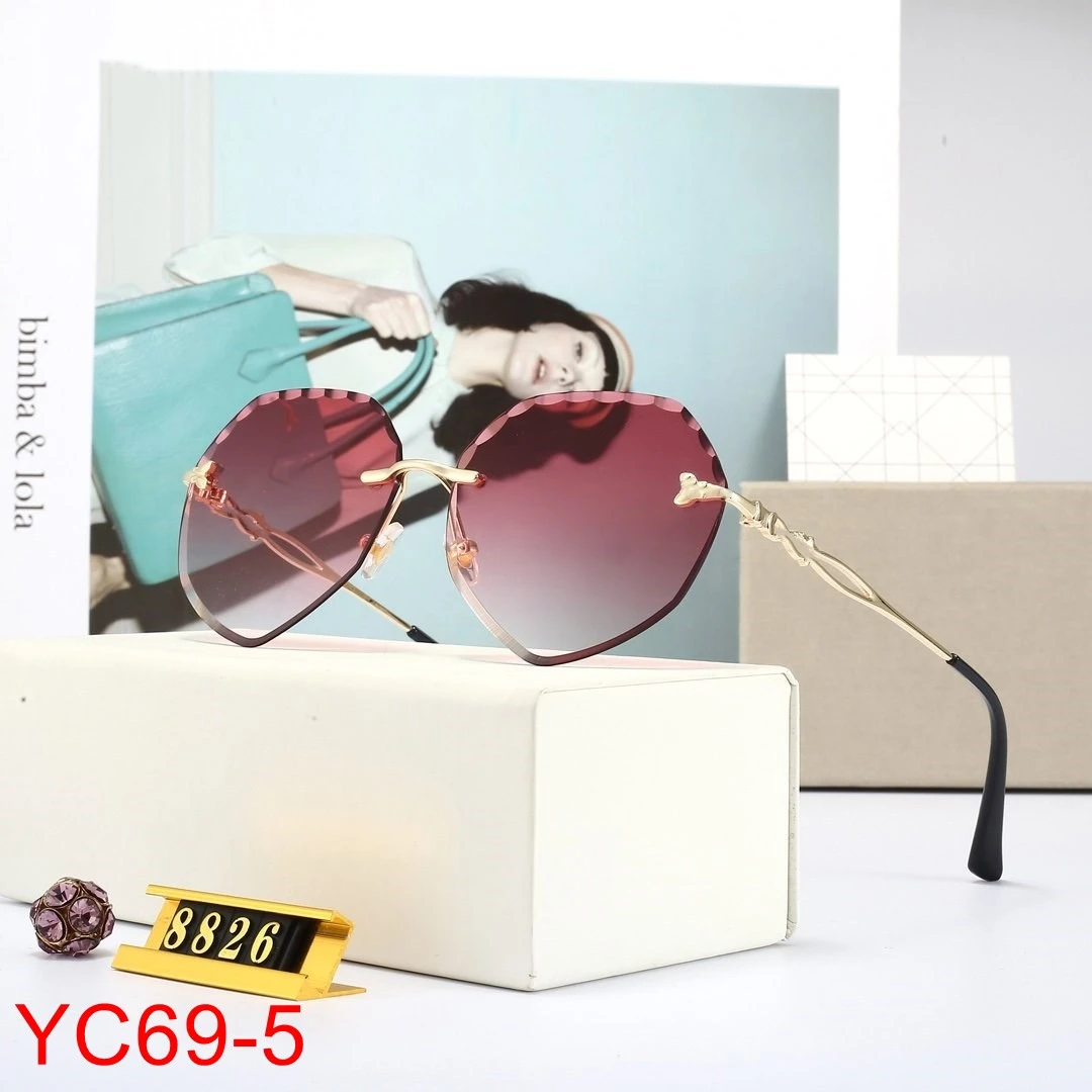 YC69 New Fashion Vintage classic Square Men Sunglasses Brand Designer New Luxury Polarized Women Sunglasses With box
YC69 New Fashion Vintage classic Square Men Sunglasses Brand Designer New Luxury Polarized Women Sunglasses With box