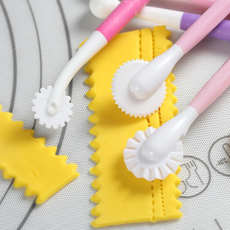 3Pcs Cake Modeling Tools Set Fondant Gumpaste Sculpting Pen Tools Cookie Pastry Carving Cutter Mold Kitchen Decorating Supplies
3Pcs Cake Modeling Tools Set Fondant Gumpaste Sculpting Pen Tools Cookie Pastry Carving Cutter Mold Kitchen Decorating Supplies
