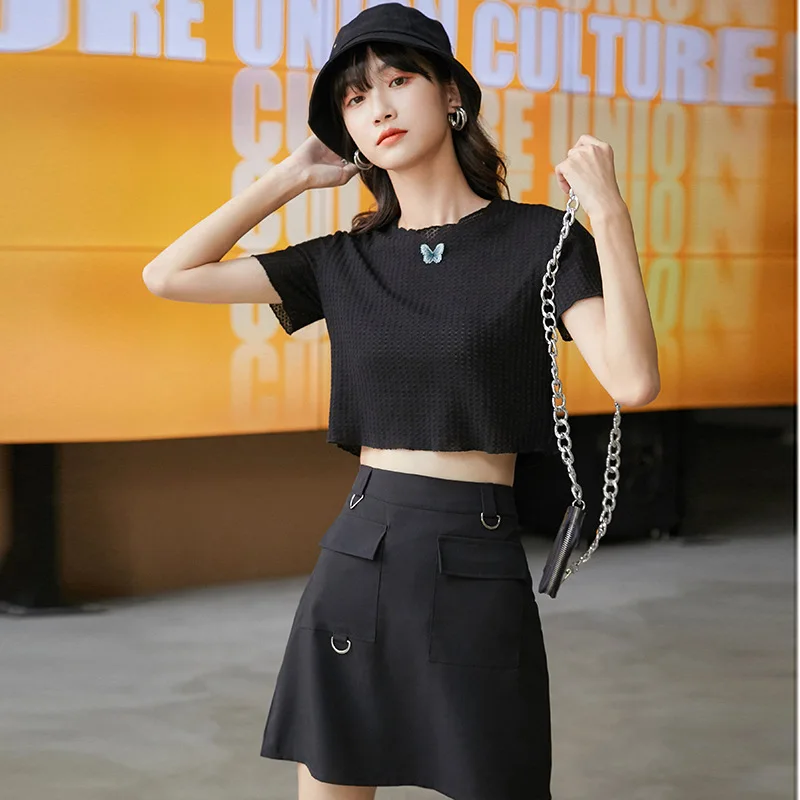 Women Summer Slim Crop Black O-neck Embroidery Short T-shirt Ladies Solid Color Plus Size Tees Female Brand Casual Tops ZM680
Women Summer Slim Crop Black O-neck Embroidery Short T-shirt Ladies Solid Color Plus Size Tees Female Brand Casual Tops ZM680