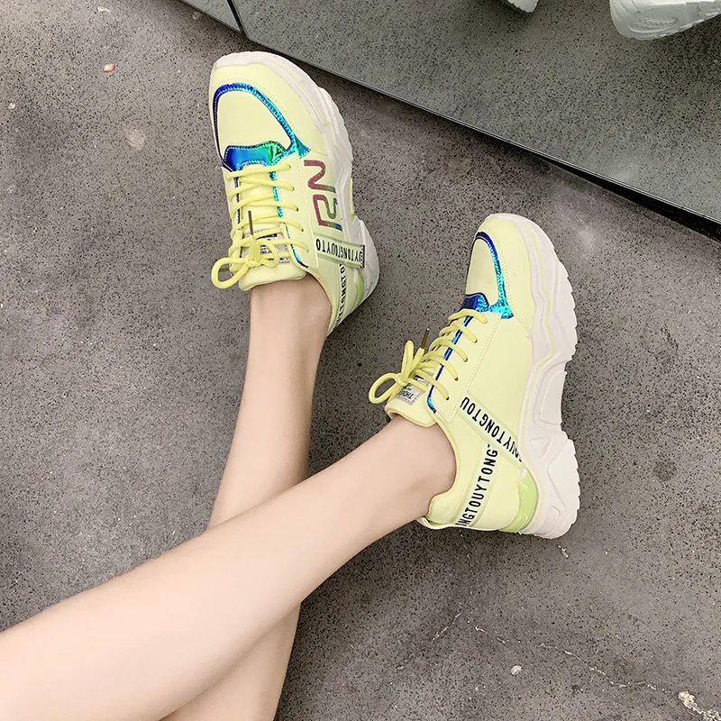 Women Sneakers 2019 Designer Vulcanized Shoes Woman Black White Breathable Mesh Platform Sneakers Casual Flats zapatillas mujer 
Women Sneakers 2019 Designer Vulcanized Shoes Woman Black White Breathable Mesh Platform Sneakers Casual Flats zapatillas mujer