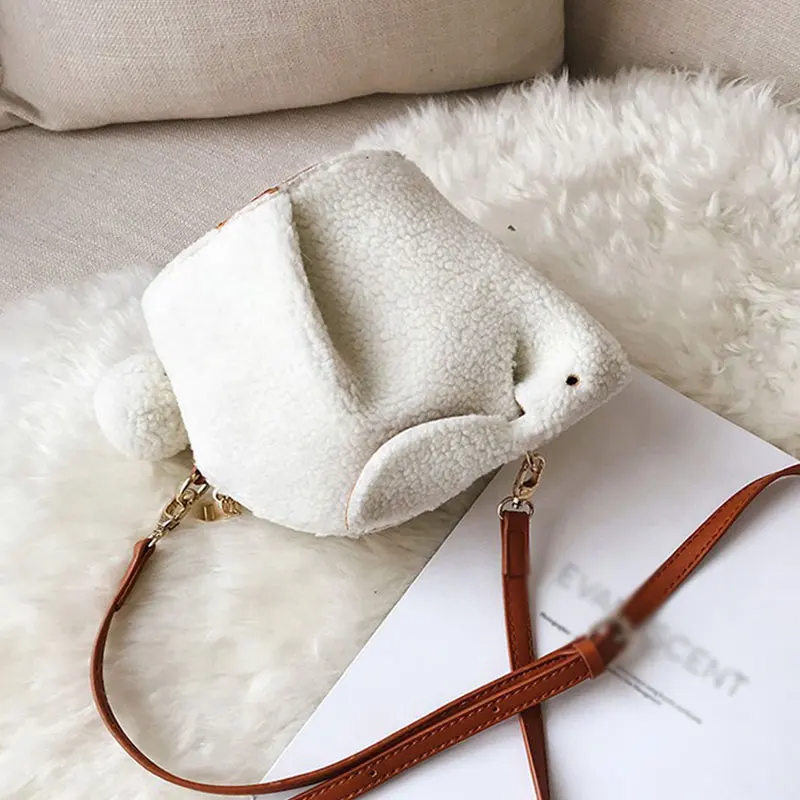 New Cartoon Women Handbag Imitate Lamb Hair Bag Cute Crossbody Bag Messenger One-shoulder Mini Rabbit Shape Small Shoulder Bag
New Cartoon Women Handbag Imitate Lamb Hair Bag Cute Crossbody Bag Messenger One-shoulder Mini Rabbit Shape Small Shoulder Bag