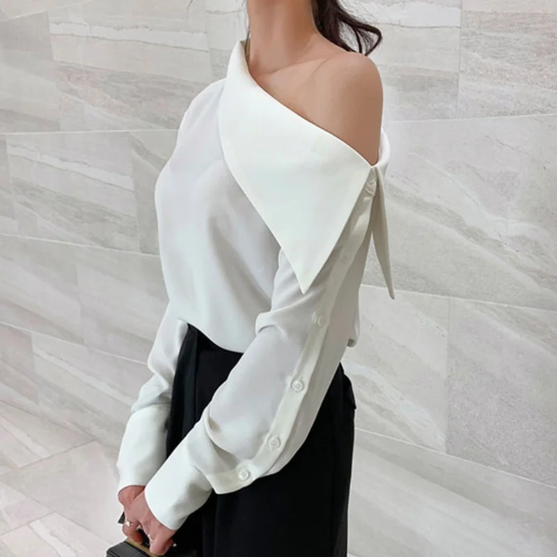 2021 Women Korean Oblique Collar Loose Shoulders Tops Loose Chic Fall Temperament Versatile Buttons Long-sleeved Shirt Top Women
2021 Women Korean Oblique Collar Loose Shoulders Tops Loose Chic Fall Temperament Versatile Buttons Long-sleeved Shirt Top Women
