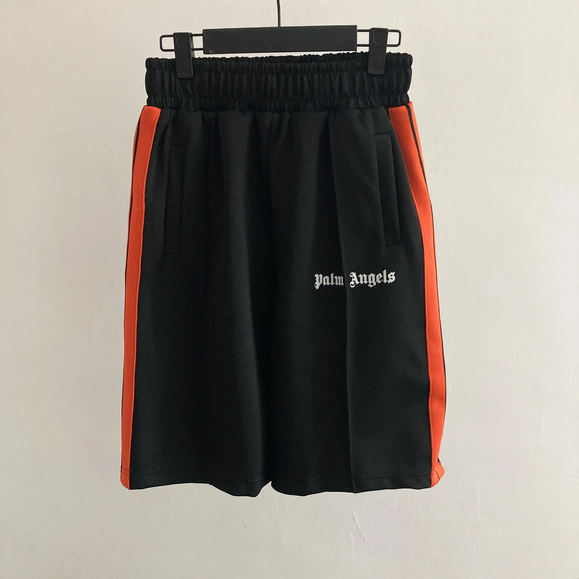 Palm Angels striped sports shorts men's loose summer tide brand high street rainbow casual shorts 888784548840
Palm Angels striped sports shorts men's loose summer tide brand high street rainbow casual shorts 888784548840