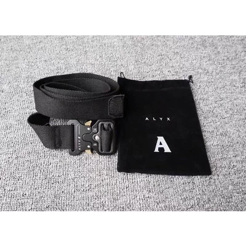 Men Women Belts ALYX Belt Ordinary Canvas Alyx Belt High Quality Metal Buckle 128 cm Streetwear 1017
Men Women Belts ALYX Belt Ordinary Canvas Alyx Belt High Quality Metal Buckle 128 cm Streetwear 1017
