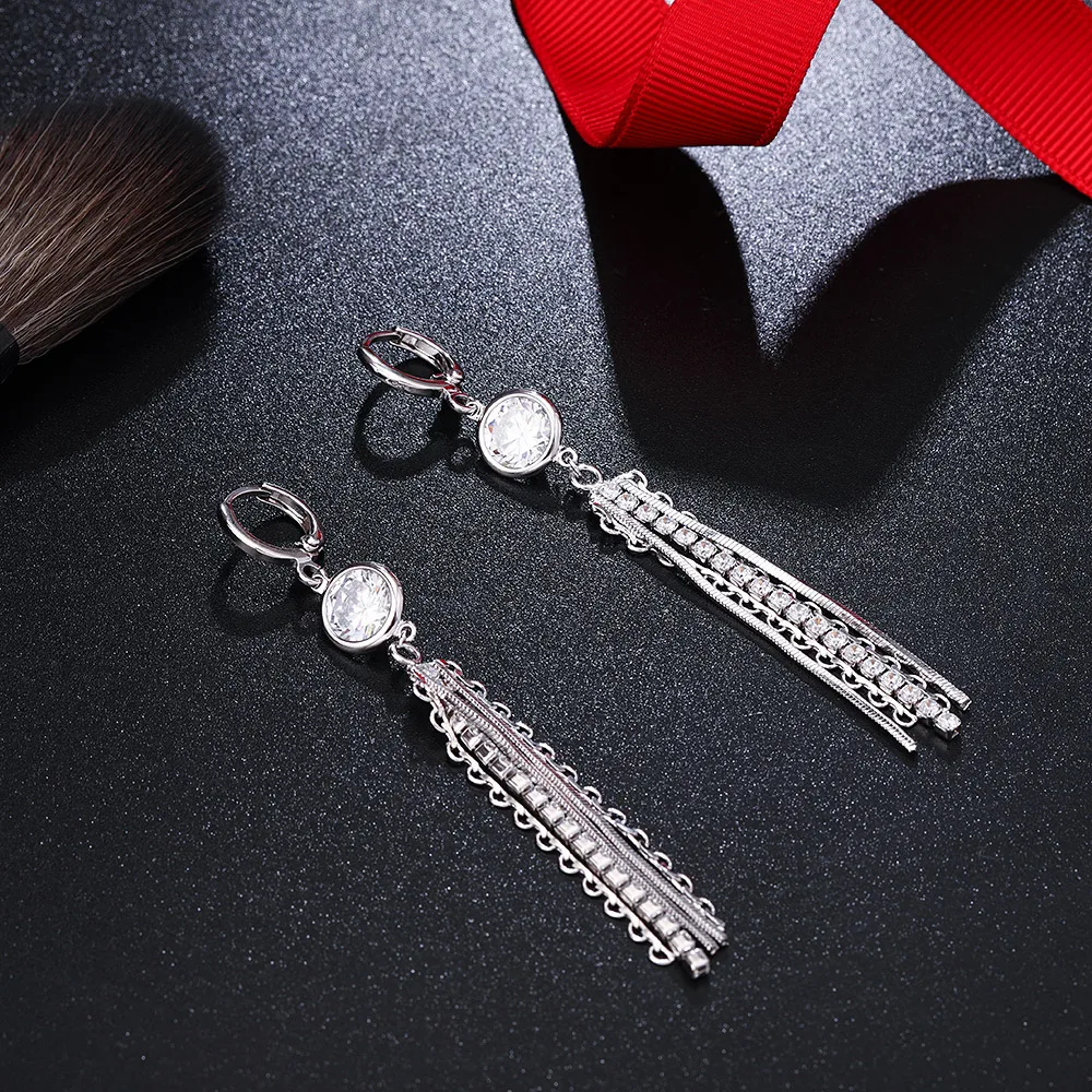 HanCheng New Fashion Dangle Hanging Tassels Long Earrings Zirconia Drop Earrings For Women Jewelry Round brincos bijoux
HanCheng New Fashion Dangle Hanging Tassels Long Earrings Zirconia Drop Earrings For Women Jewelry Round brincos bijoux