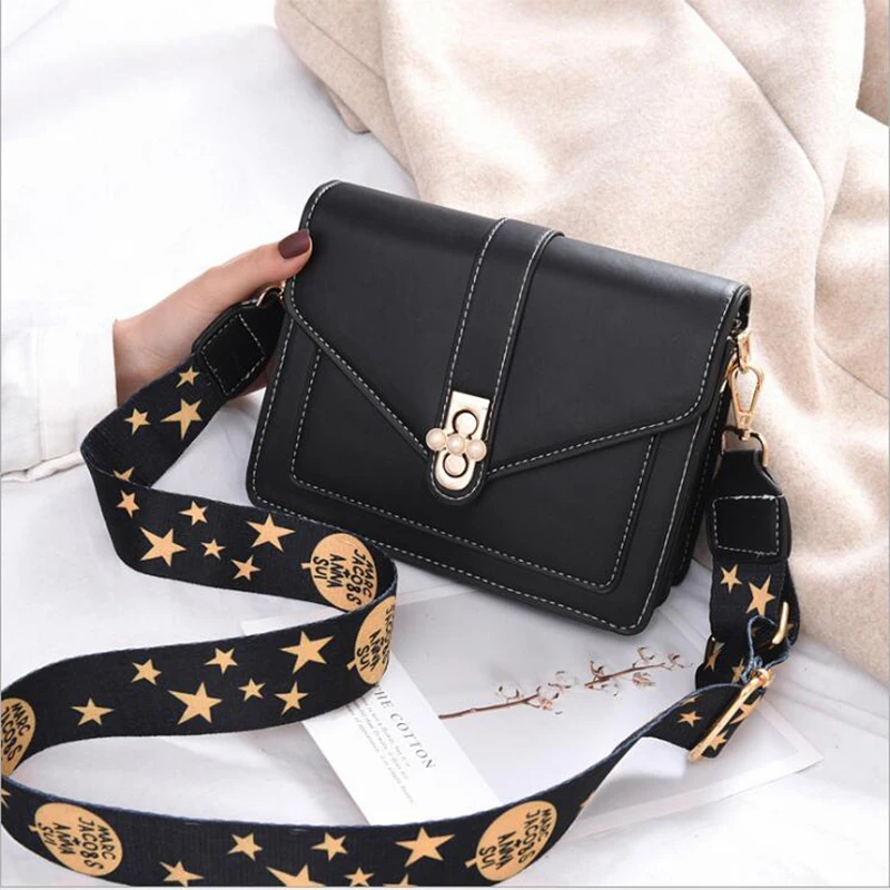 Small bag women's bag 2021 new fashion Japanese and Korean small square bag simple foreign style Single Shoulder Messenger Bag
Small bag women's bag 2021 new fashion Japanese and Korean small square bag simple foreign style Single Shoulder Messenger Bag