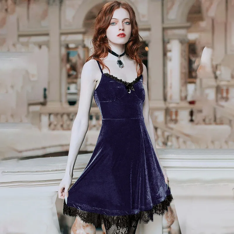 Y2K Aesthetics Lace Trim Velvet Ruffle Dresses Women's E-Girl V-neck Sleeveless Backless A-Line Dress Punk Style Outfits
Y2K Aesthetics Lace Trim Velvet Ruffle Dresses Women's E-Girl V-neck Sleeveless Backless A-Line Dress Punk Style Outfits