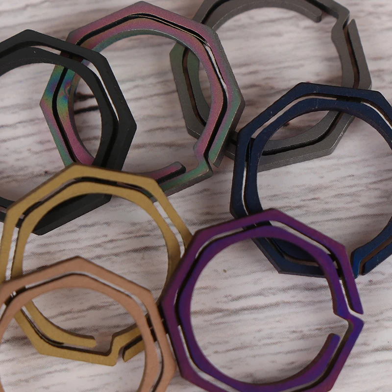 1PC Titanium Alloy TC4 Key Chain Ring Handmade Buckle Keychain Men Key Holder Metal Car Octagon Key Ring 7 Colors
1PC Titanium Alloy TC4 Key Chain Ring Handmade Buckle Keychain Men Key Holder Metal Car Octagon Key Ring 7 Colors