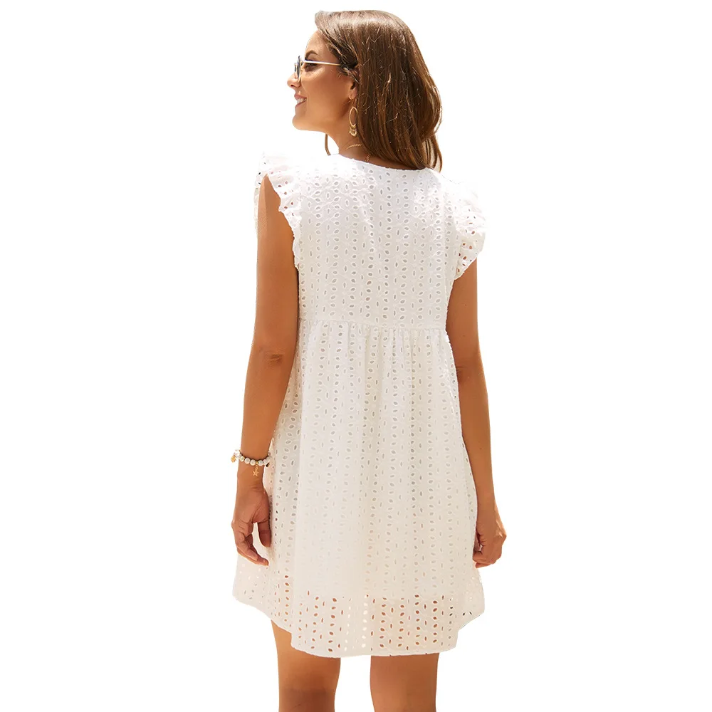 2021In the summer of the new v-neck lace dress fashion leisure pure color hollow-out the dress with short sleeves petals cuffs
2021In the summer of the new v-neck lace dress fashion leisure pure color hollow-out the dress with short sleeves petals cuffs