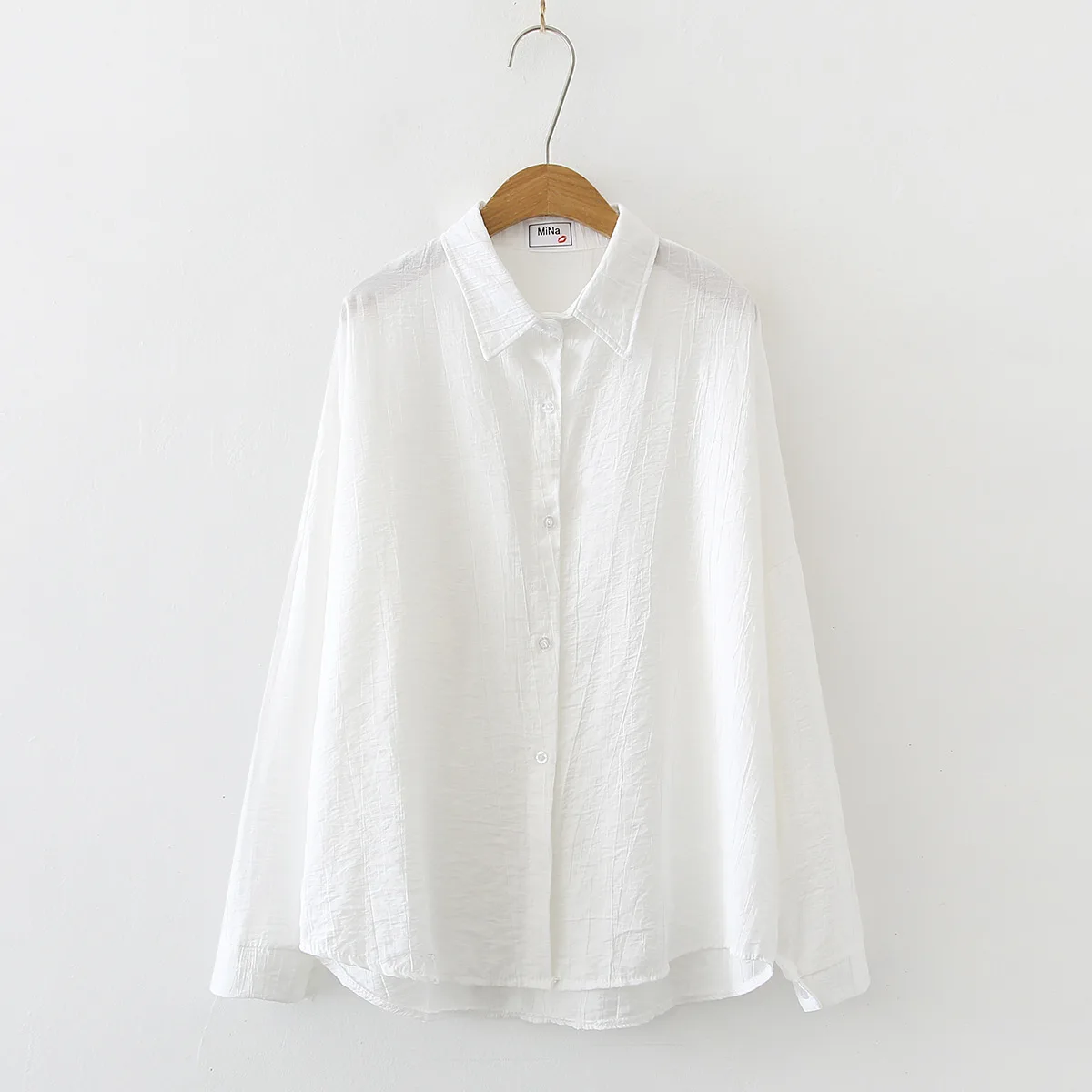 2021 summer women's pleated long sleeve Lapel shirt cardigan fashion casual top blusas y camisas chemise femme
2021 summer women's pleated long sleeve Lapel shirt cardigan fashion casual top blusas y camisas chemise femme