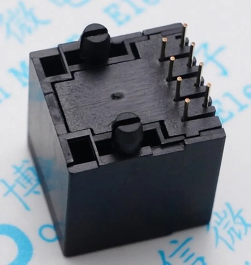 Сетевой интерфейс RJ45 полностью пластиковый 5224 вертикальный 52-8P8C
