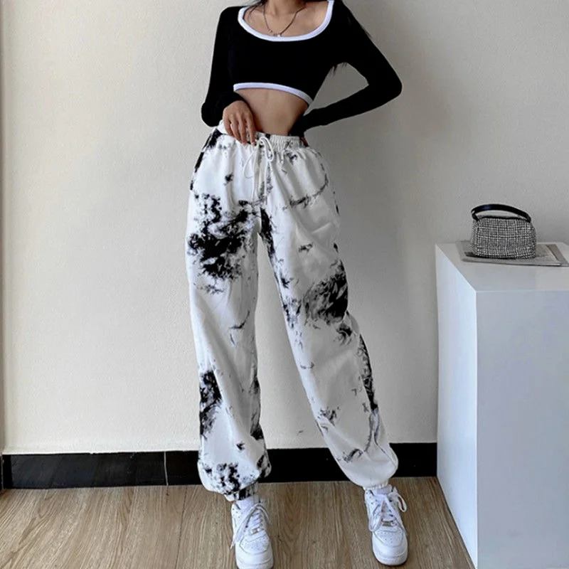 women White Tie Dye Sweatpants Women Baggy Harajuku Korean Style Joggers Sports Pants Plus Size Casual Trousers 2021 Fashion
women White Tie Dye Sweatpants Women Baggy Harajuku Korean Style Joggers Sports Pants Plus Size Casual Trousers 2021 Fashion