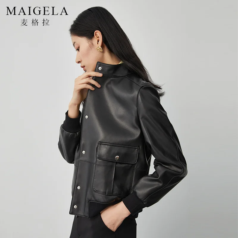 Women's black leather jacket short leather leather jacket 2021 autumn and winter new young motorcycle jacket
Women's black leather jacket short leather leather jacket 2021 autumn and winter new young motorcycle jacket