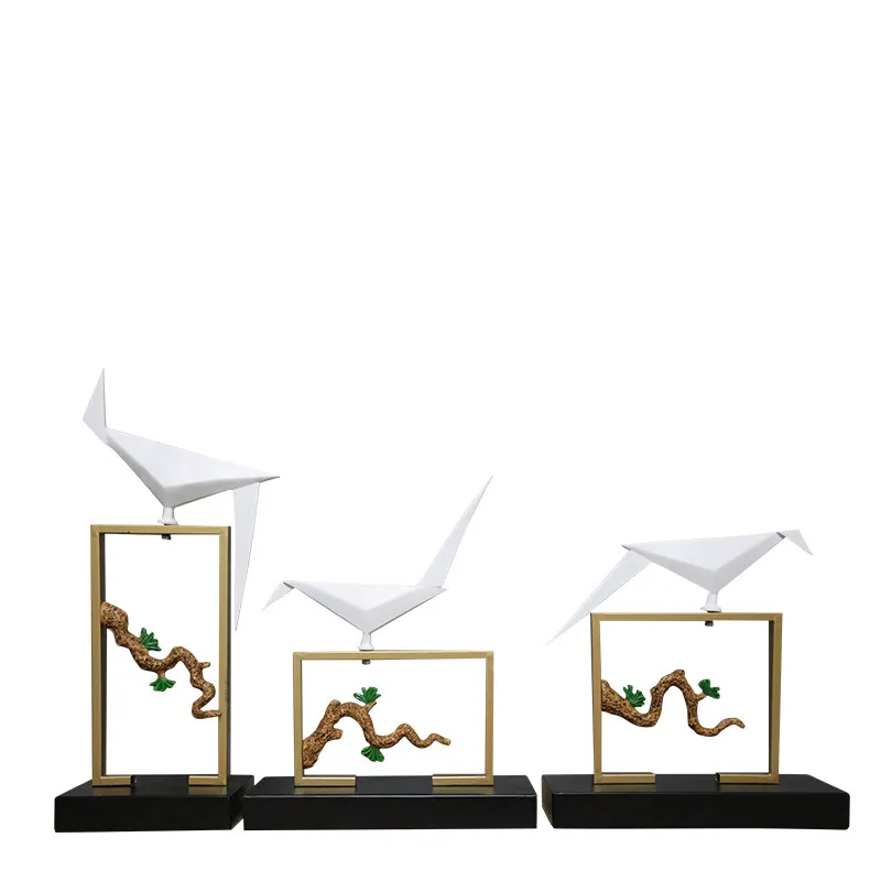 Chinese Resin Geometric Bird Metal Stand Decoration Home Livingroom TV Cabinet Figurines Crafts Hotel Office Desktop Ornaments
Chinese Resin Geometric Bird Metal Stand Decoration Home Livingroom TV Cabinet Figurines Crafts Hotel Office Desktop Ornaments