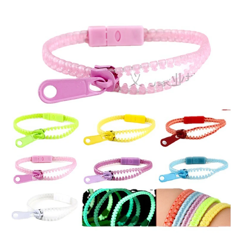 5Pcs Noctilucence Zipper Bracelet Antistress Fidget Zippers Toys Children Friendship Simple Dimple Anti-Stress Relief Set Gift
5Pcs Noctilucence Zipper Bracelet Antistress Fidget Zippers Toys Children Friendship Simple Dimple Anti-Stress Relief Set Gift