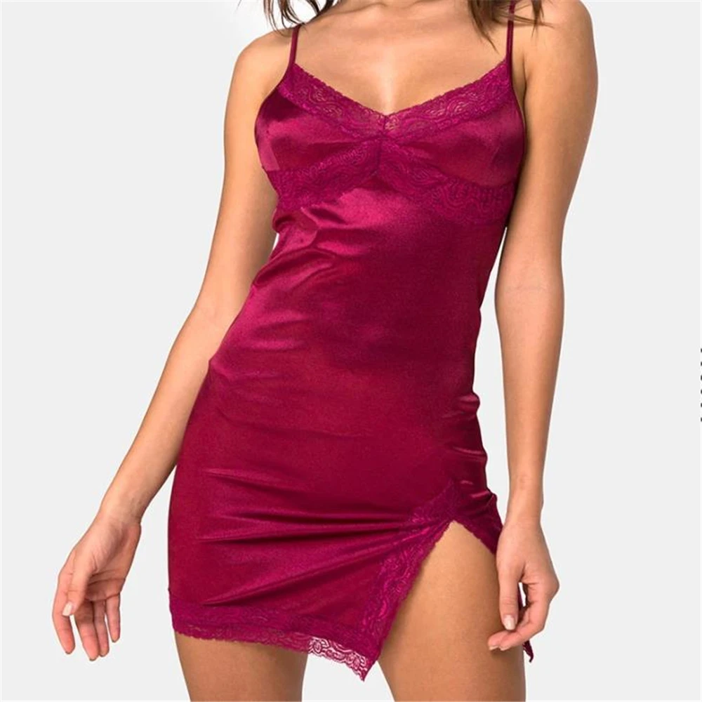 Пикантная Женская кружевная шелковая ночная рубашка без рукавов с открытой спиной и низким вырезом, короткое комбинированное платье для ле... 
Пикантная Женская кружевная шелковая ночная рубашка без рукавов с открытой спиной и низким вырезом, короткое комбинированное платье для ле...