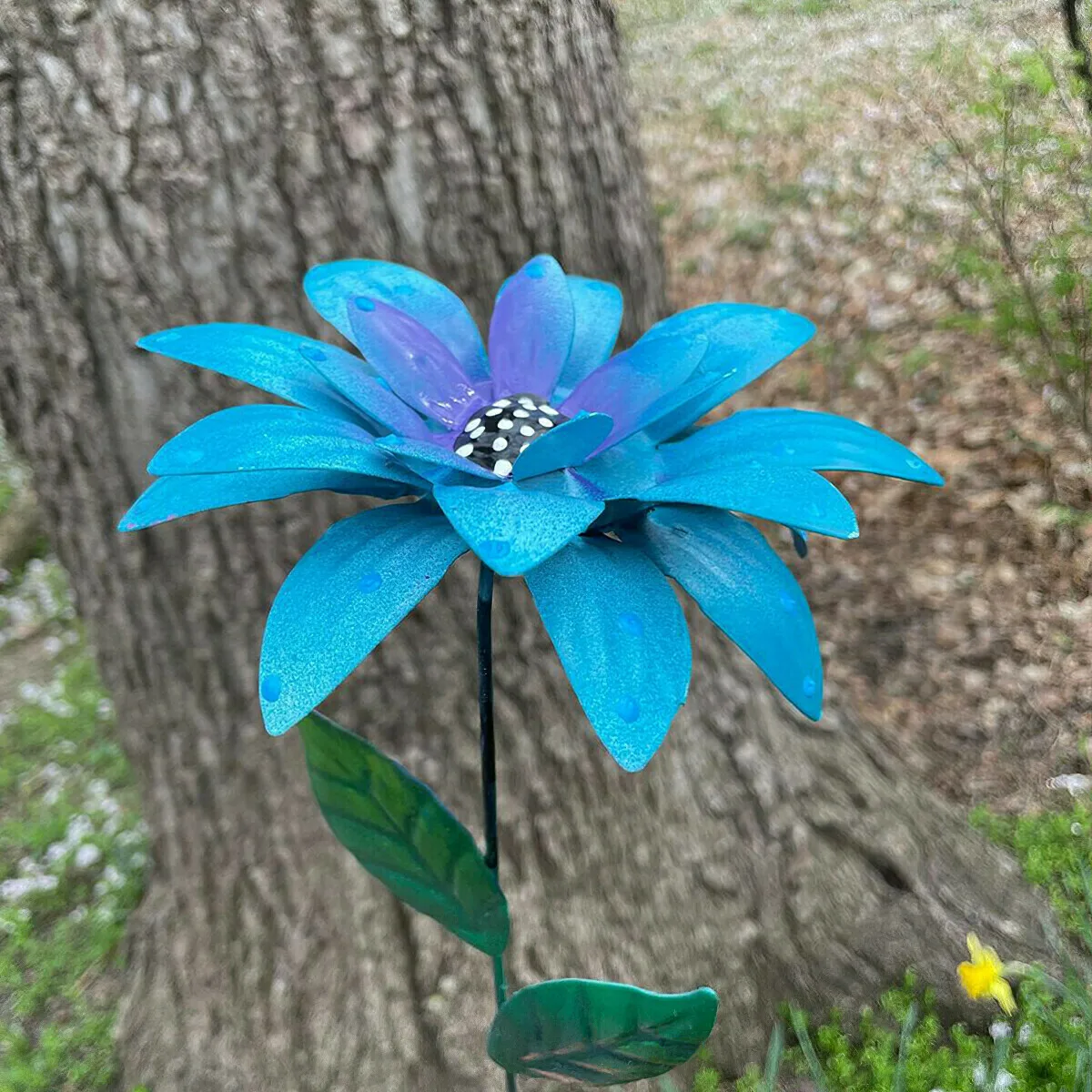 Metal Daylily Flower Garden Stakes Iron Crafts Hand Forged Metal Garden Art Mother's Day Gift Home Decoration
Metal Daylily Flower Garden Stakes Iron Crafts Hand Forged Metal Garden Art Mother's Day Gift Home Decoration