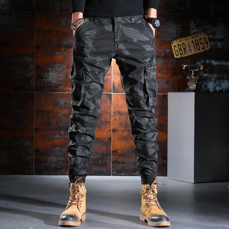2021 New Fashion Men Casual Pants Military Tactical Joggers Camouflage Cargo Pants Multi-Pocket Korea Style Trousers W182
2021 New Fashion Men Casual Pants Military Tactical Joggers Camouflage Cargo Pants Multi-Pocket Korea Style Trousers W182
