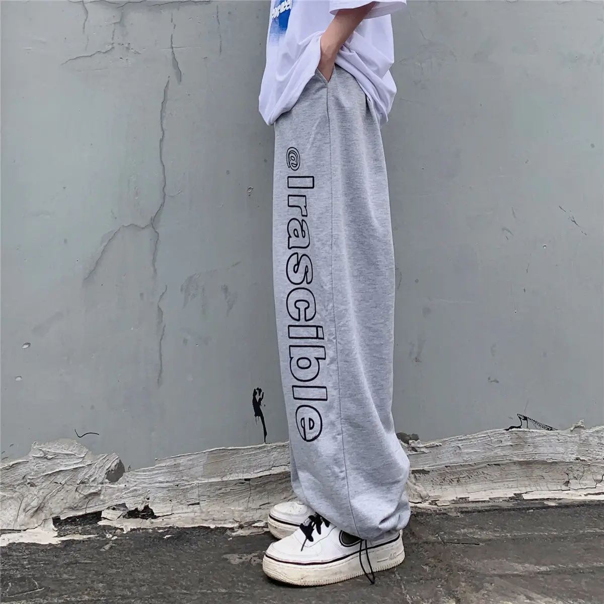 Summer Pants Women's Ins Trend Letter Print Straight-legged Trousers Loose-fitting Thin Sports Casual Trousers Pants Clothes
Summer Pants Women's Ins Trend Letter Print Straight-legged Trousers Loose-fitting Thin Sports Casual Trousers Pants Clothes