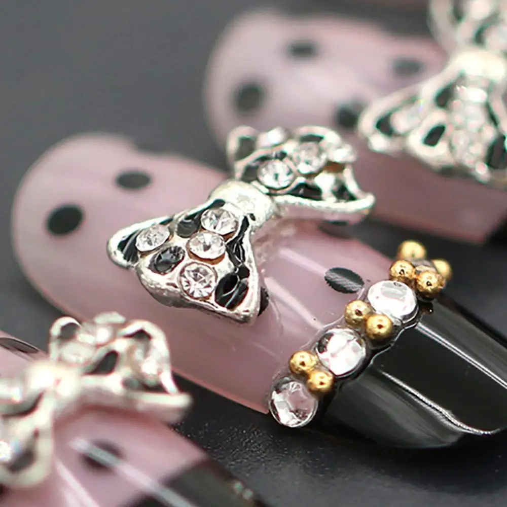 70% Hot Sale 10Pcs 3D Glitters Rhinestone Alloy Bowknot DIY Decal Nail Art Tips Stickers
70% Hot Sale 10Pcs 3D Glitters Rhinestone Alloy Bowknot DIY Decal Nail Art Tips Stickers