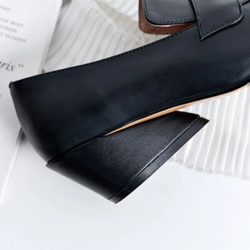 KemeKiss Pointed Toe New Women Pumps Real Leather Casual Women Shoes Wedges Party Lady Office Slip On Female Footwear Size 33-43
KemeKiss Pointed Toe New Women Pumps Real Leather Casual Women Shoes Wedges Party Lady Office Slip On Female Footwear Size 33-43