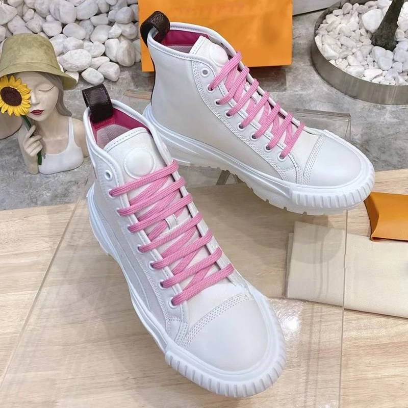 Spring Autumn New Flat Bottom Platform High Top Canvas Shoes Round Toe Lace Up Sneakers Ladies Breathable Casual Shoes C50-02
Spring Autumn New Flat Bottom Platform High Top Canvas Shoes Round Toe Lace Up Sneakers Ladies Breathable Casual Shoes C50-02