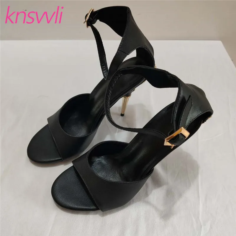 New Sexy Metal Studded Heels Gladiator Sandals Women Black Leather Women Pumps High Heel Runway Shoes Woman Party Sandals
New Sexy Metal Studded Heels Gladiator Sandals Women Black Leather Women Pumps High Heel Runway Shoes Woman Party Sandals