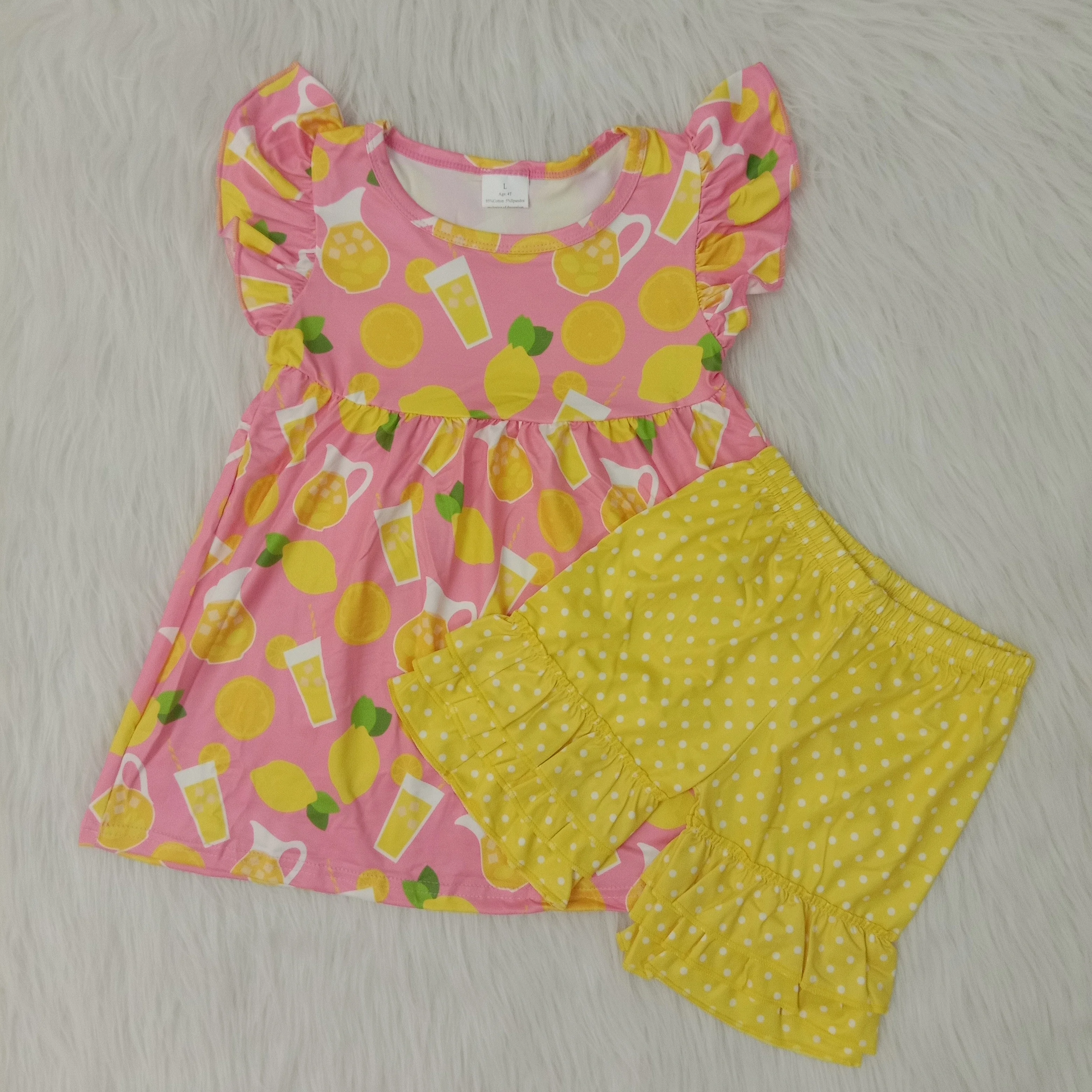 Lemon print girl's sets summer girl flutter sleeve top solid color ruffler shorts boutique 2 piece set
Lemon print girl's sets summer girl flutter sleeve top solid color ruffler shorts boutique 2 piece set