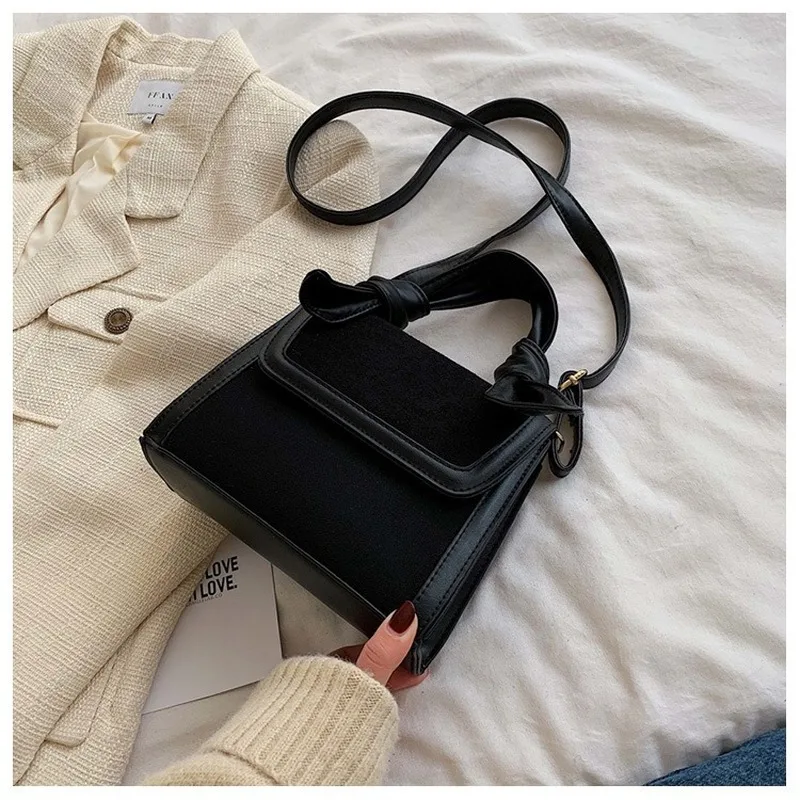 Autumn and Winter High Quality All-match Shoulder Bag Texture Handbag Female 2021 New Fashion Lady Messenger Small Square Bag
Autumn and Winter High Quality All-match Shoulder Bag Texture Handbag Female 2021 New Fashion Lady Messenger Small Square Bag