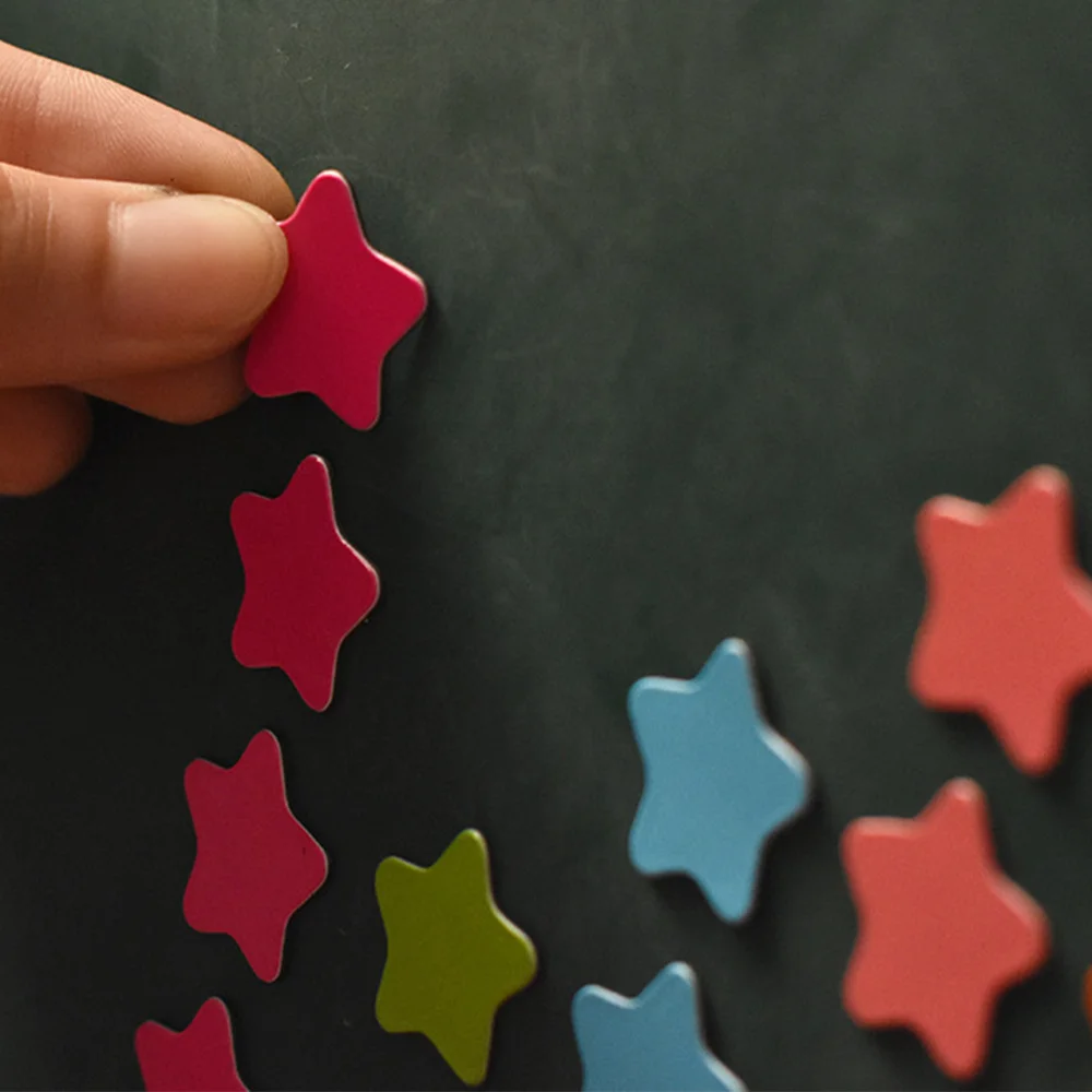 120Pcs 2cm Stars Magnetic Blackboard Sticker Refrigerator Magnet Children's Race Magnet (Red Orange Yellow Green Blue)
120Pcs 2cm Stars Magnetic Blackboard Sticker Refrigerator Magnet Children's Race Magnet (Red Orange Yellow Green Blue)