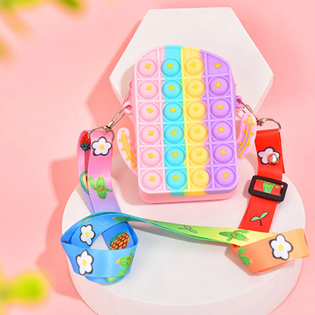 Силиконовая сумка для хранения пузырьков с изображением кактуса, модный портативный кошелек для девушек, кошелек для декомпрессии, хозяйст...
Силиконовая сумка для хранения пузырьков с изображением кактуса, модный портативный кошелек для девушек, кошелек для декомпрессии, хозяйст...