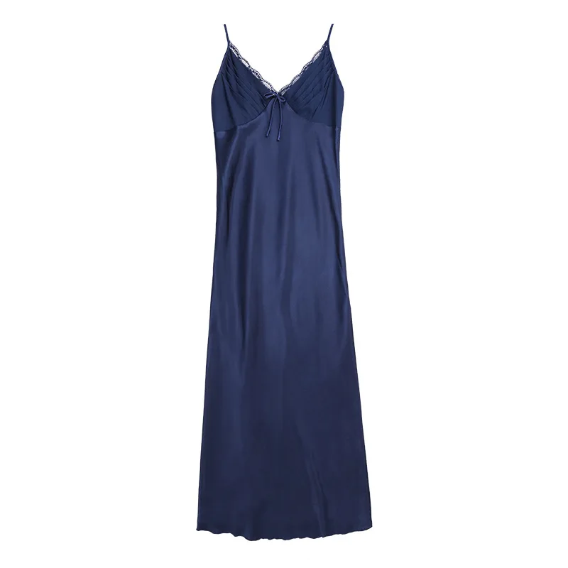Big size rayon silk pajamas women's elastic back sexy suspender V-neck nightdress summer solid poplin slim Simple home clothes
Big size rayon silk pajamas women's elastic back sexy suspender V-neck nightdress summer solid poplin slim Simple home clothes