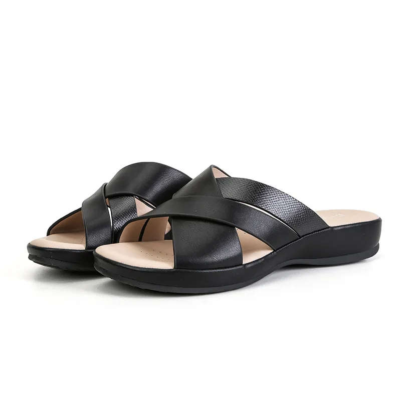 Shoes Slippers Women Summer Loafers Slides Shale Female Beach Low Soft Massage Sabot Flat Rome Casual PU Fabric TPR Leisure
Shoes Slippers Women Summer Loafers Slides Shale Female Beach Low Soft Massage Sabot Flat Rome Casual PU Fabric TPR Leisure