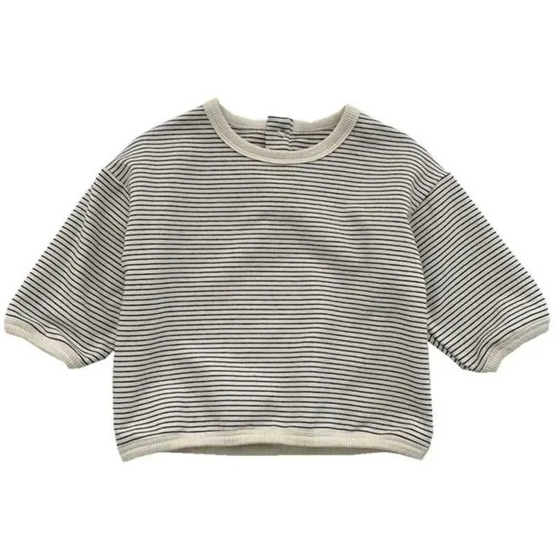 Boys baby sweatshirt foreign style baby striped top newborn long sleeve loose t-shirts clothes P5874
Boys baby sweatshirt foreign style baby striped top newborn long sleeve loose t-shirts clothes P5874