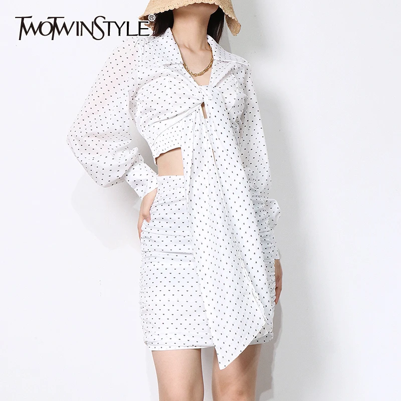 TWOTWINSTYLE Print Dot Skirt Set For Women V Neck Long Sleeve Shirt A Line Skirts Female Sets Fashion New Clothing 2021 Fall
TWOTWINSTYLE Print Dot Skirt Set For Women V Neck Long Sleeve Shirt A Line Skirts Female Sets Fashion New Clothing 2021 Fall
