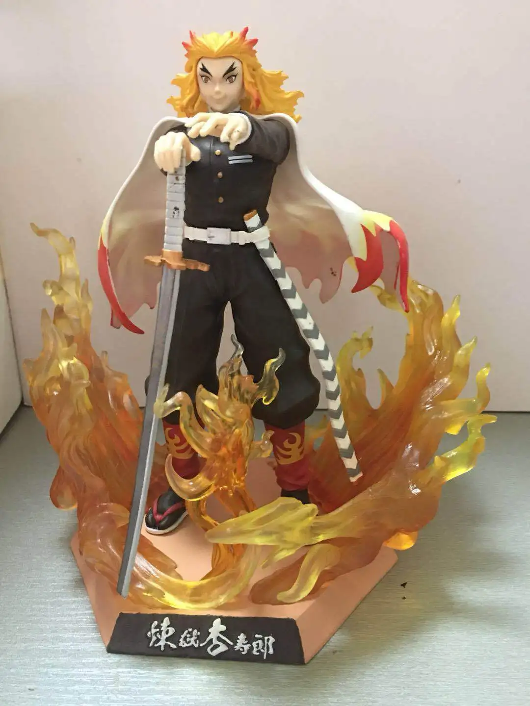 20 см Demon Slayer Rengoku Kyoujurou ПВХ Фигурки игрушки GK аниме Kimetsu No Yaiba ПВХ фигурка игрушка
20 см Demon Slayer Rengoku Kyoujurou ПВХ Фигурки игрушки GK аниме Kimetsu No Yaiba ПВХ фигурка игрушка