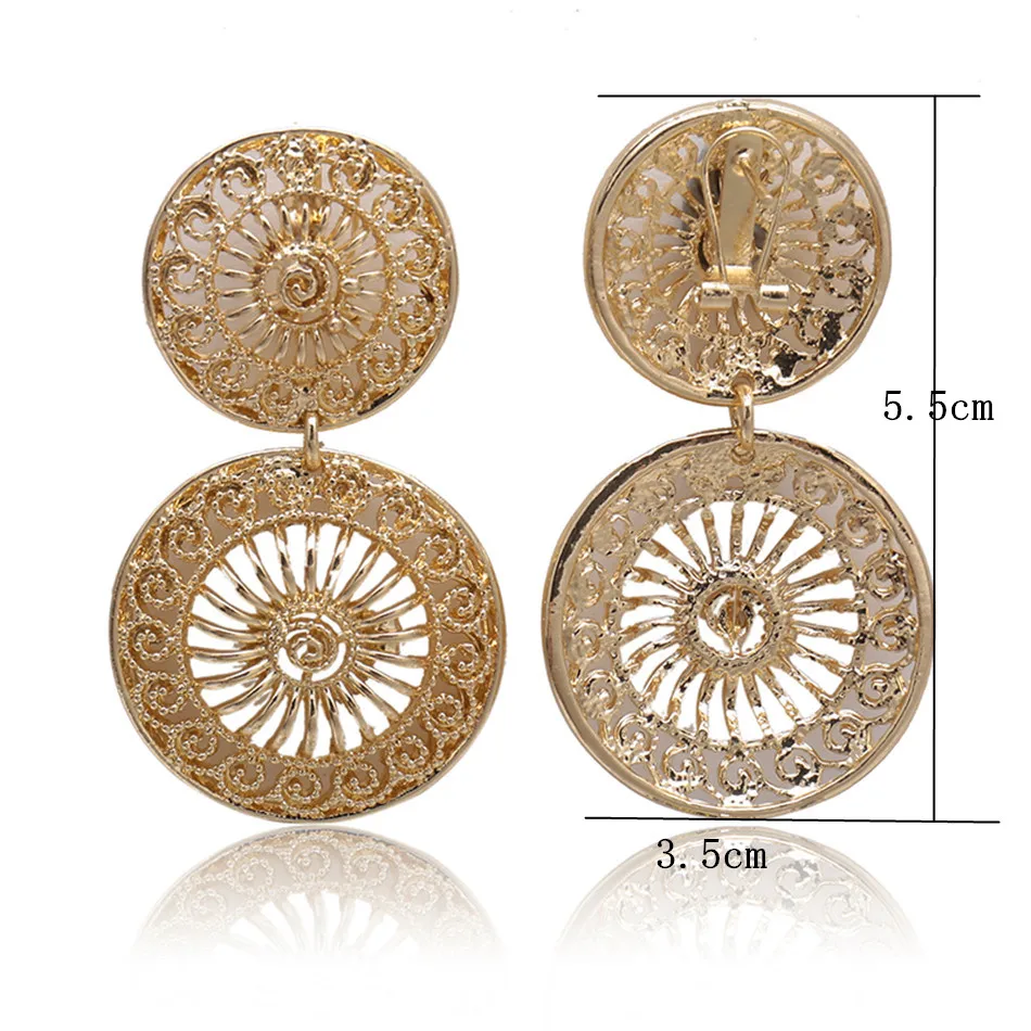Nice Drop Shipping 2021 Quality Jewelry Gold Earrings for Women Wholesale Costumes Style Stud Earrings for Woman Wedding Styles
Nice Drop Shipping 2021 Quality Jewelry Gold Earrings for Women Wholesale Costumes Style Stud Earrings for Woman Wedding Styles