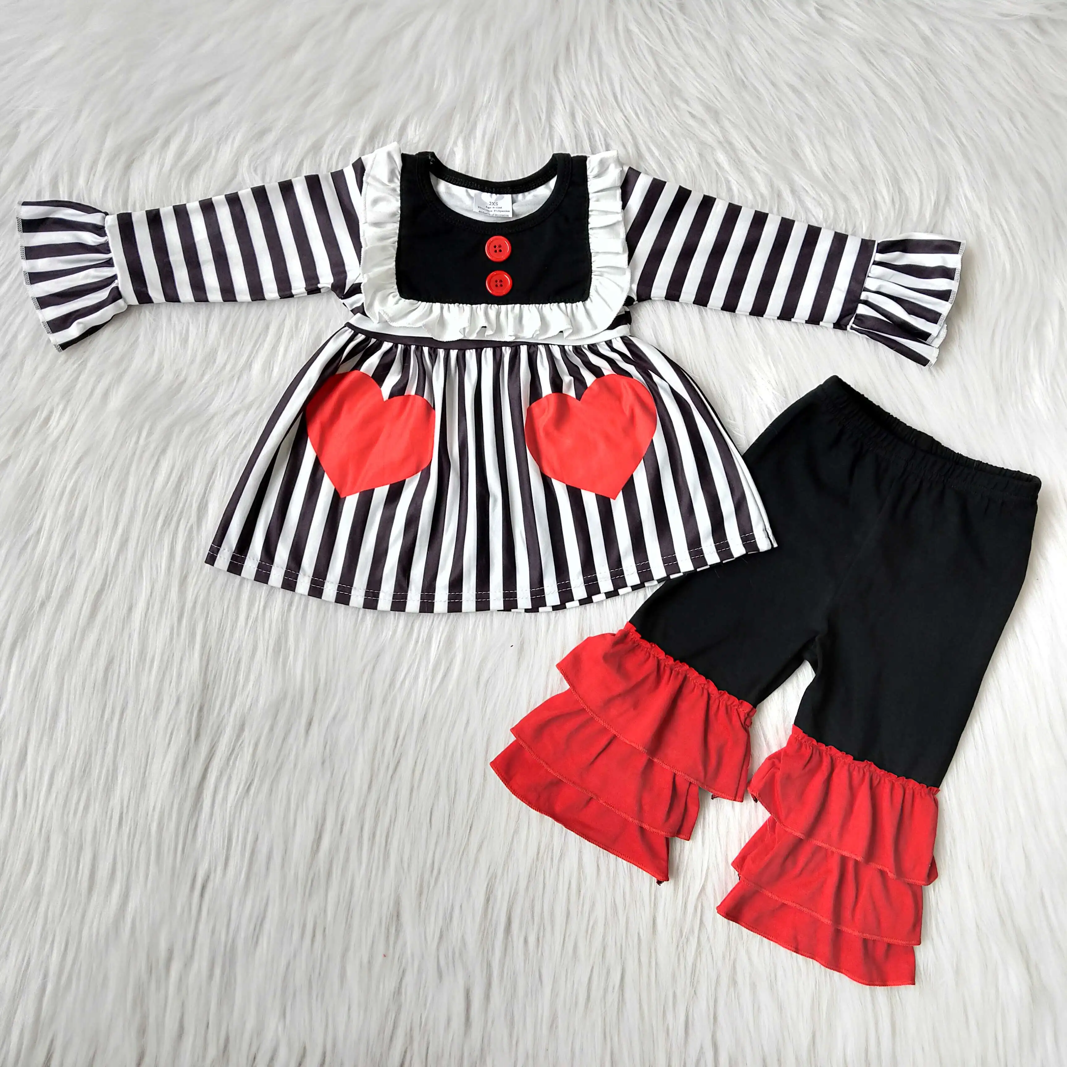 Love Striped Valentine's Day Children's Fake Pocket Baby Girl Multilayer Lace Solid Color Pants Boutique 2-piece Set
Love Striped Valentine's Day Children's Fake Pocket Baby Girl Multilayer Lace Solid Color Pants Boutique 2-piece Set