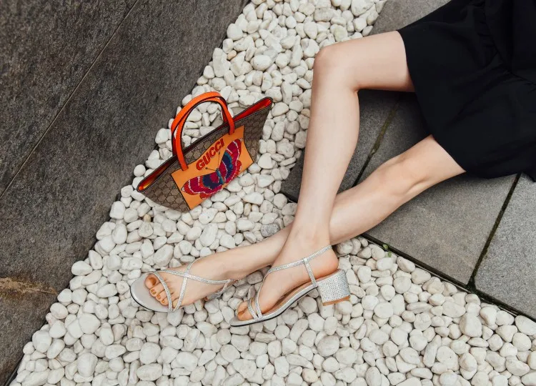Women's Shoes 
Women's Shoes