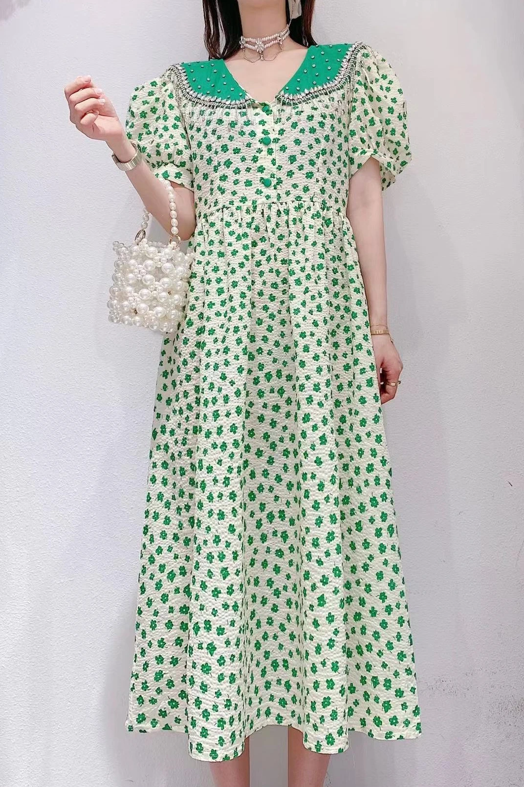 Women's All-matching Slim Waist Puff Sleeves Print Color Contrasting A-line Dress New Sweet Beaded Peter Pan Collar Floral Dress
Women's All-matching Slim Waist Puff Sleeves Print Color Contrasting A-line Dress New Sweet Beaded Peter Pan Collar Floral Dress