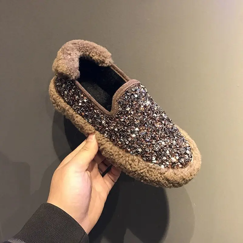 Crystal All-Match Shoes Woman 2019 Women Modis Loafers Fur Clogs Platform Round Toe Women's Moccasins Casual Female Sneakers
Crystal All-Match Shoes Woman 2019 Women Modis Loafers Fur Clogs Platform Round Toe Women's Moccasins Casual Female Sneakers