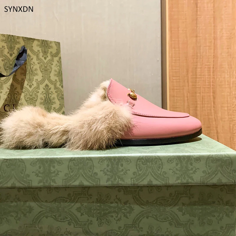 SYNXDN Genuine Leather Women’s Mules Real Fur Flat Autumn Winter Closed Toe Metal Buckle Slippers Luxury Brand Slides
SYNXDN Genuine Leather Women’s Mules Real Fur Flat Autumn Winter Closed Toe Metal Buckle Slippers Luxury Brand Slides