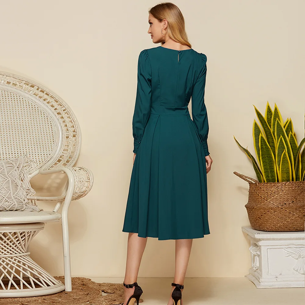 2021 Spring and Summer European and American New Women's Hepburn Style Elegant Lantern Sleeve Dress Pure Color Mini Skirt
2021 Spring and Summer European and American New Women's Hepburn Style Elegant Lantern Sleeve Dress Pure Color Mini Skirt