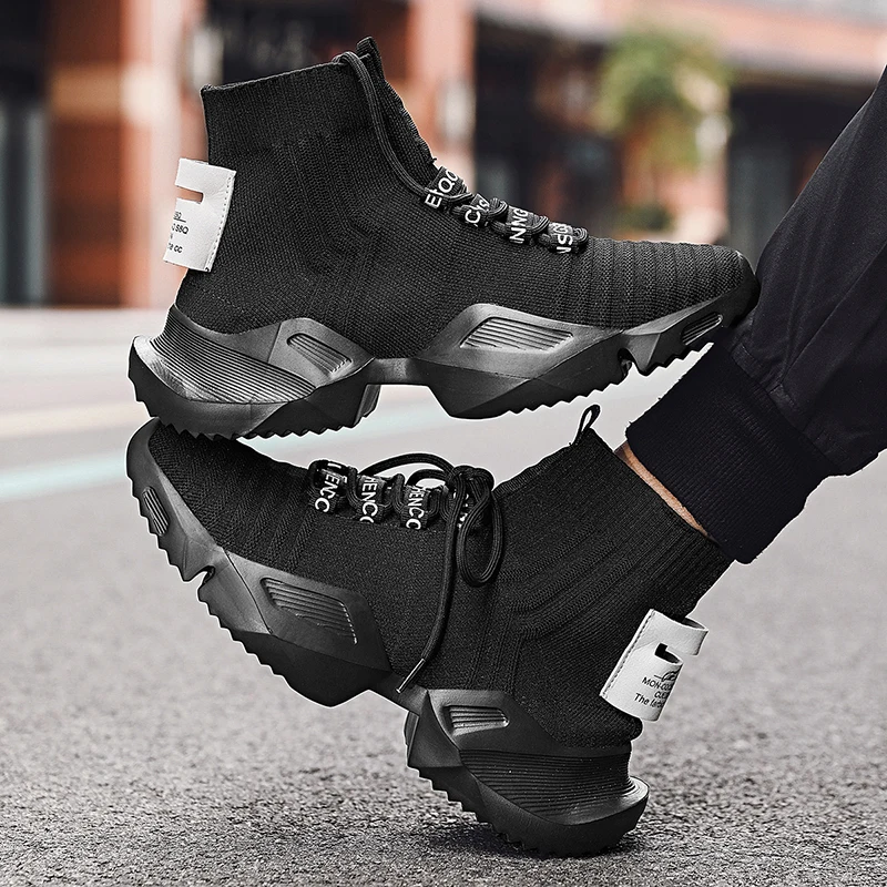 New men's high-top sneakers, fashionable and versatile, lightweight mesh outdoor walking men and women running shoes Size 39-48
New men's high-top sneakers, fashionable and versatile, lightweight mesh outdoor walking men and women running shoes Size 39-48