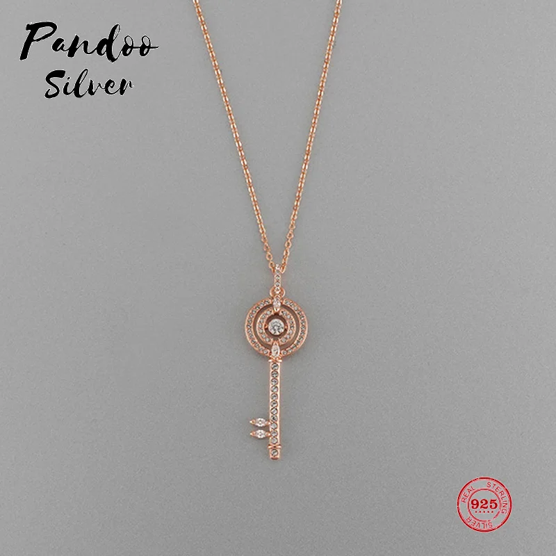 PANDOO Fashion Charm Pure 925 Silver Original 1:1 Copy, Round Key Shape Fashion Wild Necklace Female Luxury Jewelry Gifts
PANDOO Fashion Charm Pure 925 Silver Original 1:1 Copy, Round Key Shape Fashion Wild Necklace Female Luxury Jewelry Gifts