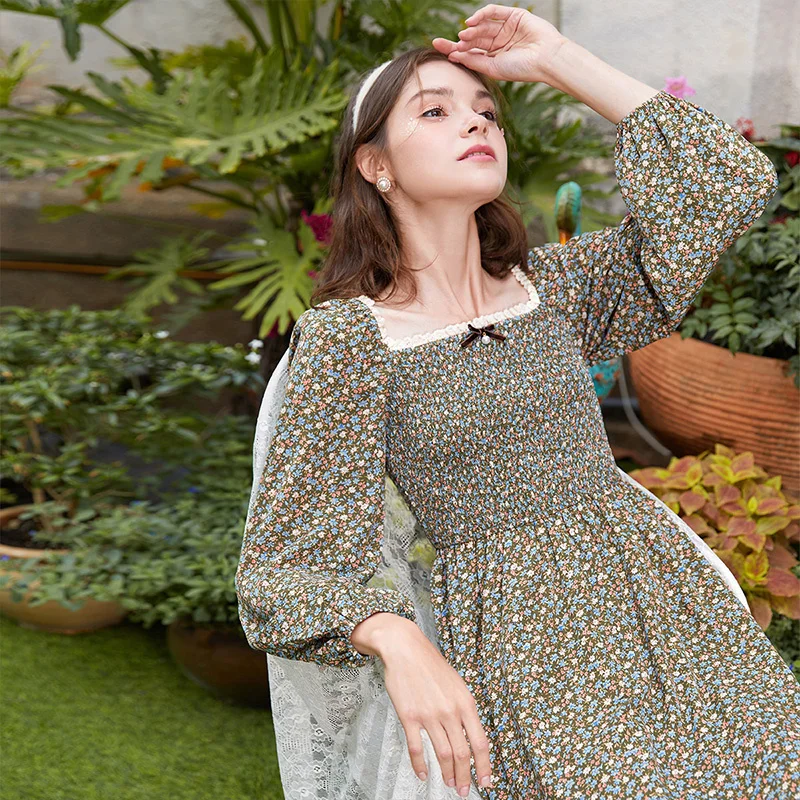 SHZQ Floral Dress Women's 2021 Spring and Autumn New Style Temperament Medium Long Print Slim Waist Square Collar Skirt
SHZQ Floral Dress Women's 2021 Spring and Autumn New Style Temperament Medium Long Print Slim Waist Square Collar Skirt