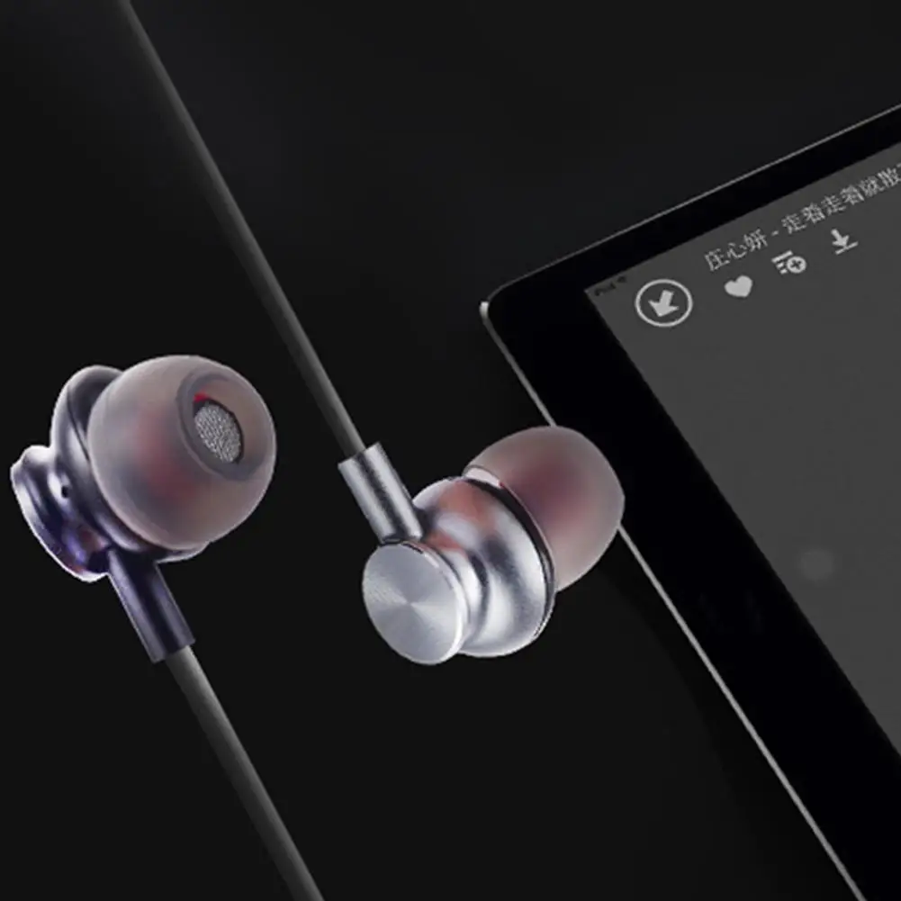 M6 Sports Neckband In-ear Magnetic Ear Tips Phone Wireless Bluetooth Earphones with mic for Smart Phone
M6 Sports Neckband In-ear Magnetic Ear Tips Phone Wireless Bluetooth Earphones with mic for Smart Phone