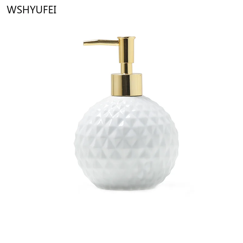 European embossed white ceramic bathroom set cleaning home bathroom toothbrush holder soap liquid soap dish mouth cup bath ware
European embossed white ceramic bathroom set cleaning home bathroom toothbrush holder soap liquid soap dish mouth cup bath ware