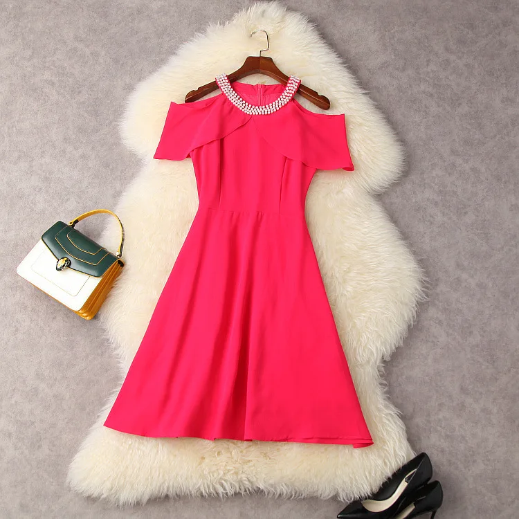 2021 Nail Bead Dew Shoulder Fashion Dress In Solid Color European and American Women's Wear for Summer
2021 Nail Bead Dew Shoulder Fashion Dress In Solid Color European and American Women's Wear for Summer