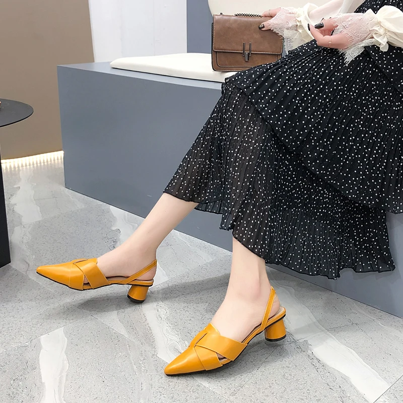 Closed Toe Sandals Fashion Womens Shoes 2021 High Heels Cross Cross-Shoes Suit Female Beige Med Luxury Summer High-heeled Block
Closed Toe Sandals Fashion Womens Shoes 2021 High Heels Cross Cross-Shoes Suit Female Beige Med Luxury Summer High-heeled Block